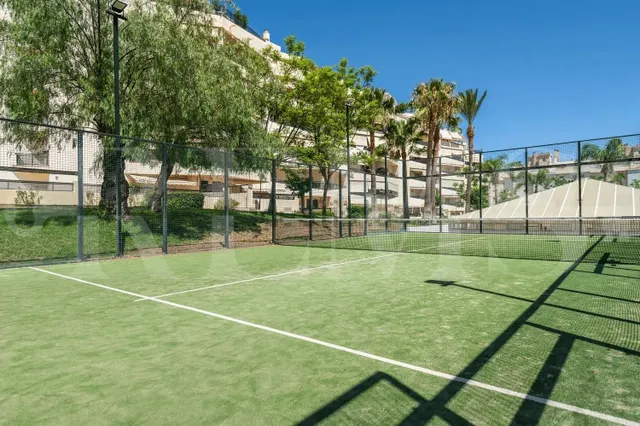 Vivir en Playamar: lujo, luz y mar a 500 metros de casa — 26