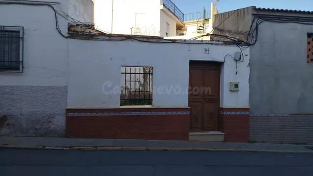 Magnifico solar en el centro de Gibraleón - foto 2