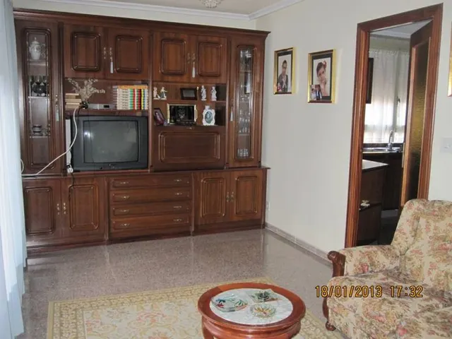 CHALET EN CASCO URBANO — 16
