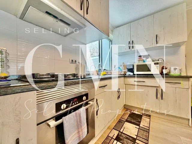 Piso 3 habitaciones 81m² en venta - Casco Antiguo — 11