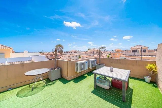 Casa 3 habitaciones 71m² en venta - Doña Pepa — 30