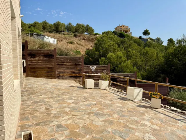 Un Oasis de Lujo y Discreción con Vistas Incomparables — 20