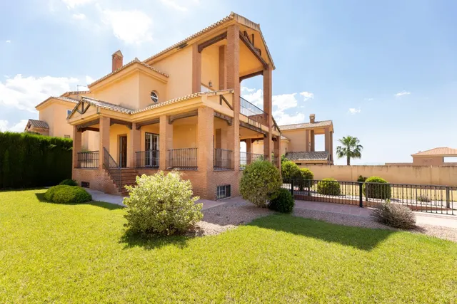 Maravillosa vivienda unifamiliar en Cañadas del Parque — 2