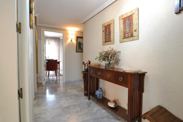 Espectacular piso de 5 habitaciones, garaje, terraza... junto Av. Aeropuerto y Vista Alegre!!! — 13