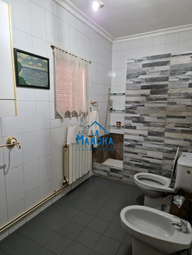 *180.000€* inmobiliaria la mancha vende parcela en Albacete — 16