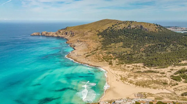 Parcela en venta - Cala Mesquida - foto 2