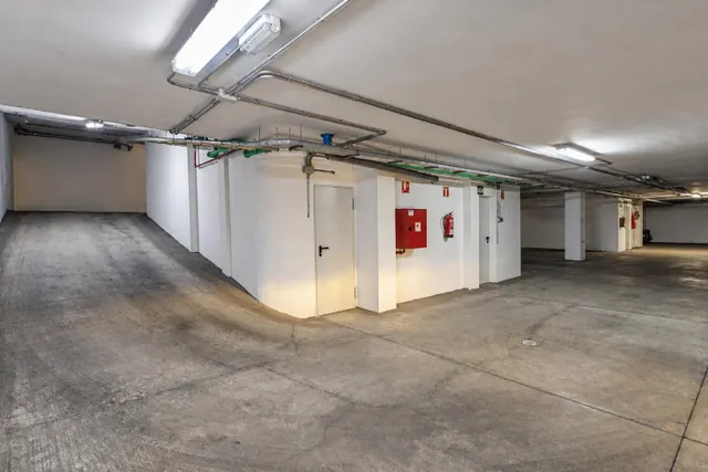 Piso 2 habitaciones 57m² en venta - Vecindario norte-Cruce Sardina — 16