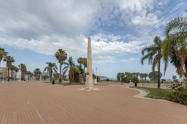 APARTAMENTO EN PLAYA PONIENTE, MOTRIL — 32