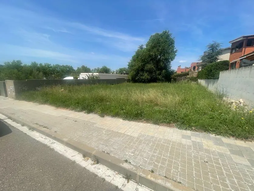 SOLAR EDIFICABLE EN VENDA A IGUALADA - SANT JAUME SESOLIVERES