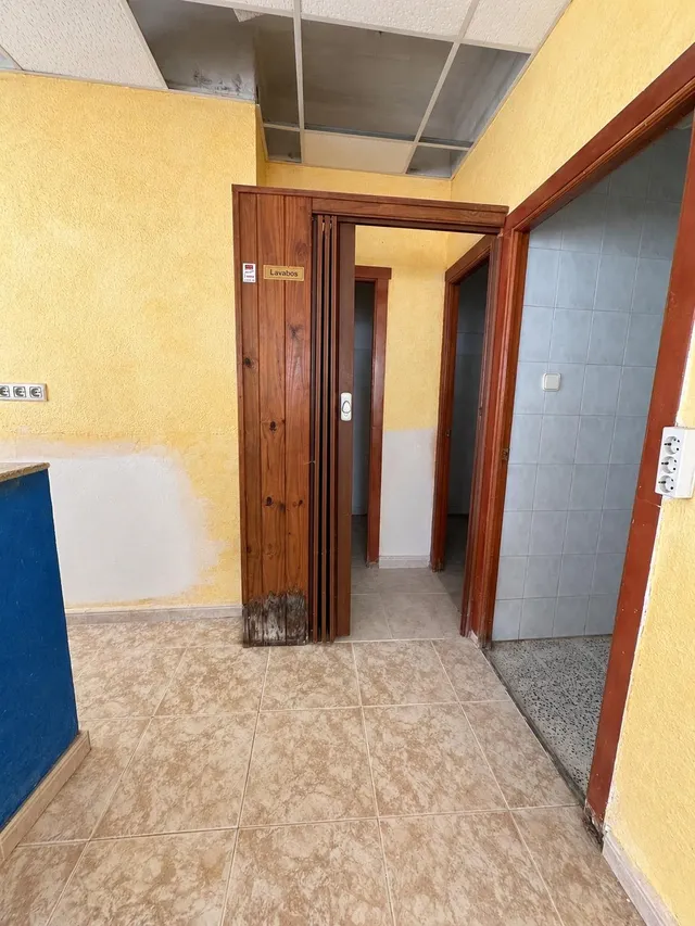 Local comercial en esquina a 150 m del mar – Playa de Gandía — 9