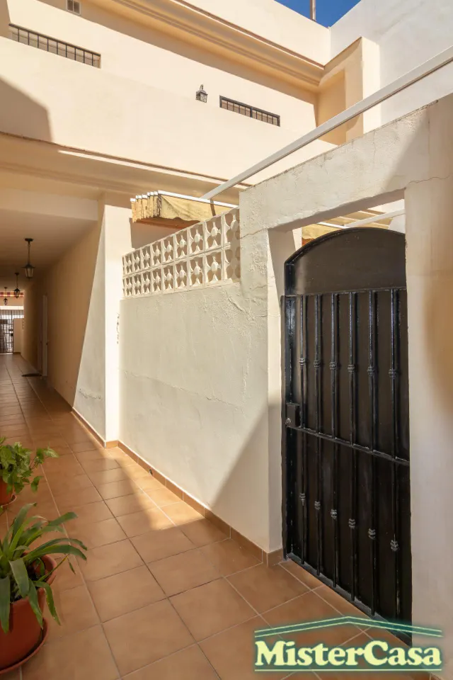 Chipiona, duplex 3 dormitorios, 2 baños, patio, solarium cerquita del mar MEJOR VER!! — 35