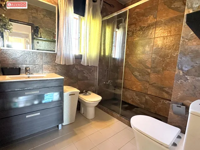 Amplia casa con piscina, chimenea y zona chill out en Cunit !!! — 39