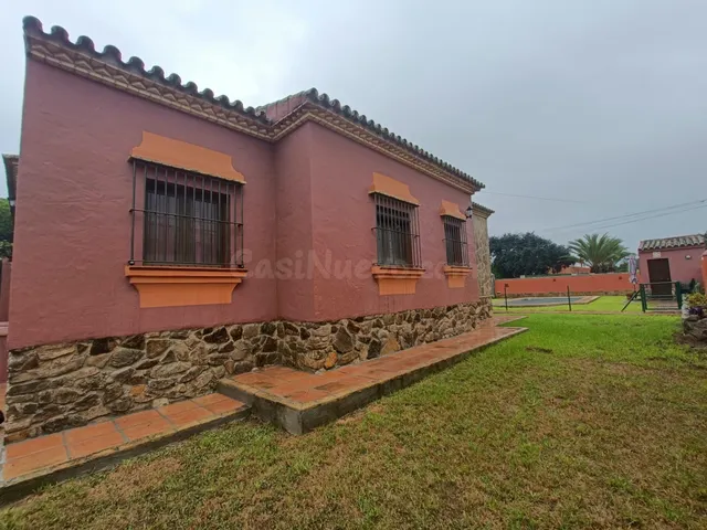 CHALET EN RANA VERDE — 5