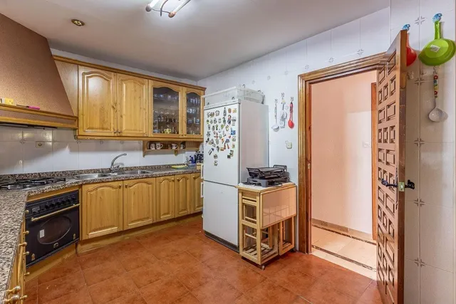 Espectacular Chalet en Ogijares - Ideal para Familias — 26