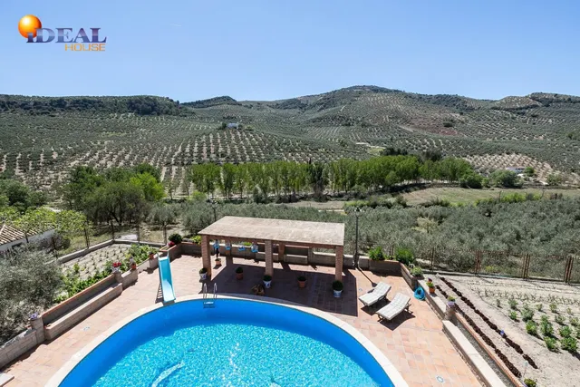 Casa con terreno ubicada en plena naturaleza, a tan solo 2km - foto 4