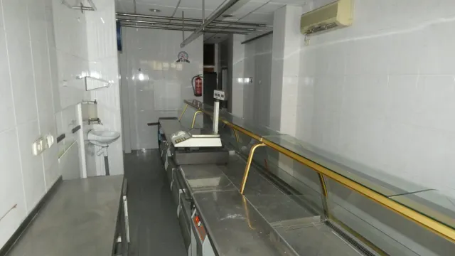 ++Local comercial en Murcia zona San Basilio++, 45 m — 5