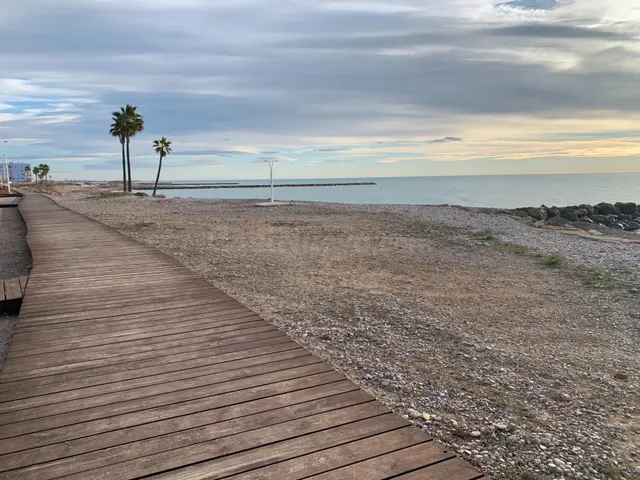 SOLAR EN PRIMERA LINEA DE LA PLAYA DE NULES - foto 3