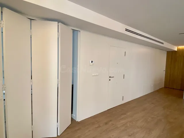 Piso 3 habitaciones 144m² en alquiler - El Mercat — 22
