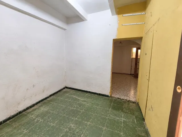 ¡AMPLIA VIVIENDA A REFORMAR EN LA BAJADILLA! — 3