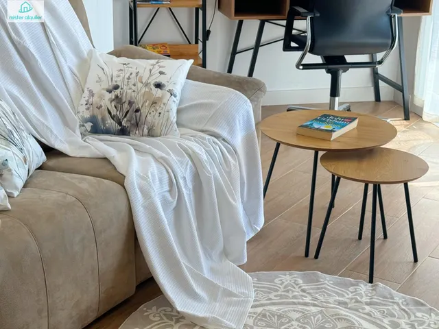 APARTAMENTO REFORMADO JUNTO AL MAR EN EL CAMPELLO, IDEAL PARA DESCANSO Y TELETRABAJO — 15