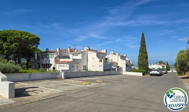 Apartamento 1 habitación 42m² en venta - Puig Rom — 24