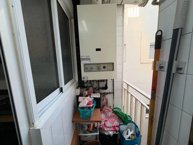 Último piso de 4 dormitorios con balcón — 50