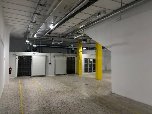 Activo comercial de 533 m2 en el centro de Santa Cruz de Ten - foto 3