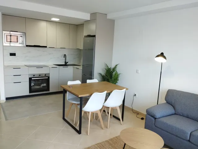 LARGA TEMPORADA BENALMADENA PUEBLO 1 DORMITORIO — 6