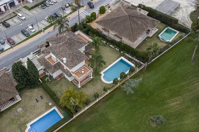 Chalet 5 habitaciones 307m² en venta - Marbella — 27
