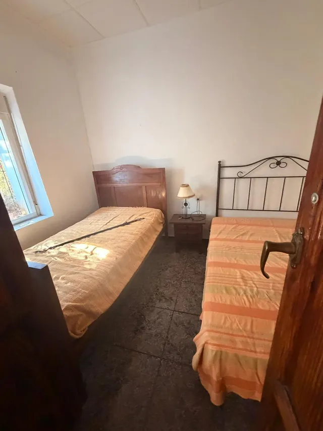 ¡OPORTUNIDAD! CASA RÚSTICA CON CUATRO PARCELAS DE TERRENO EN - foto 3