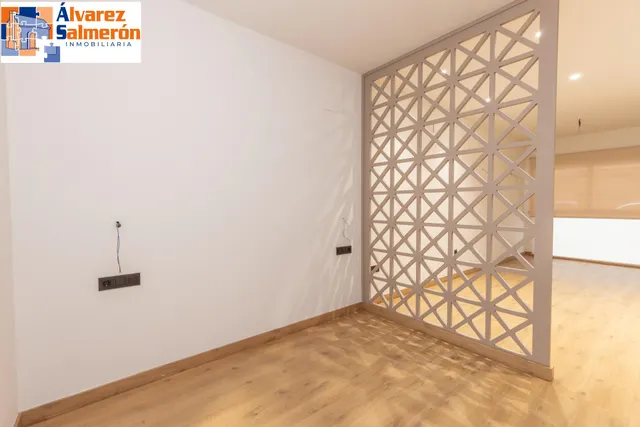 Moderno estudio tipo loft en urbanización villa pineda - zona villarejo — 9