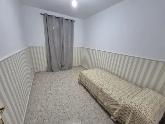 Alquiler de casa unifamiliar en zona el portichuelo — 19