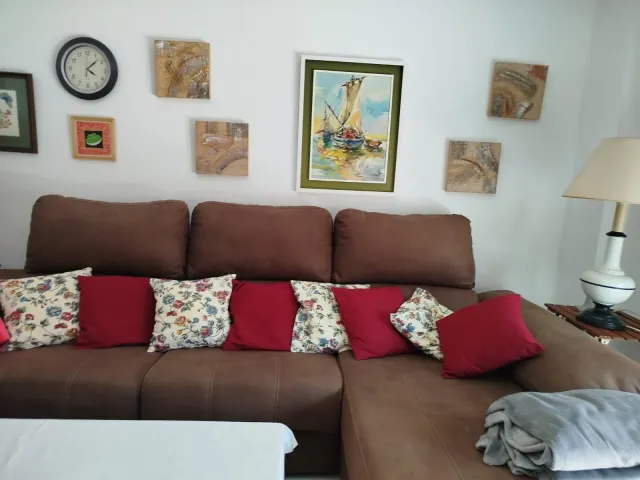SE ALQUiLA APARTAMENTO EN SANXENXO CON DOS PLAZAS DE GARAJE — 6