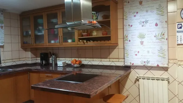 CHALET PAREADO EN VENTA EN STA. MARIA DE FIGUEIRAS — 3