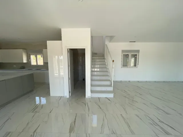 VILLAS DE OBRA NUEVA EN PINOSO — 2