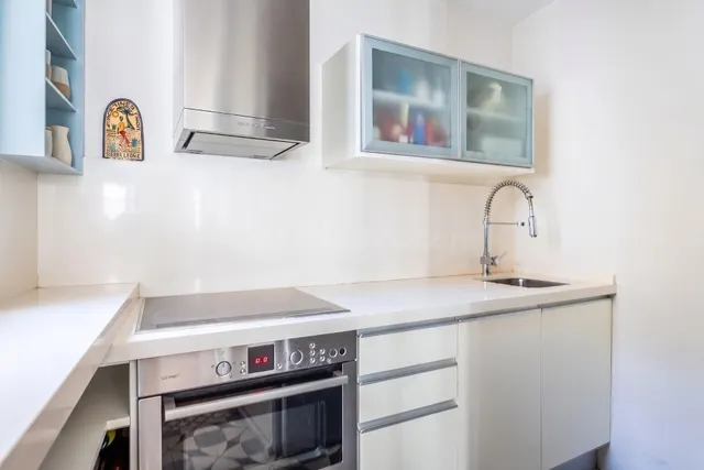 Exclusiva Casa Unifamiliar con Ascensor y Garaje en el Corazón de San Lorenzo, Sevilla — 13