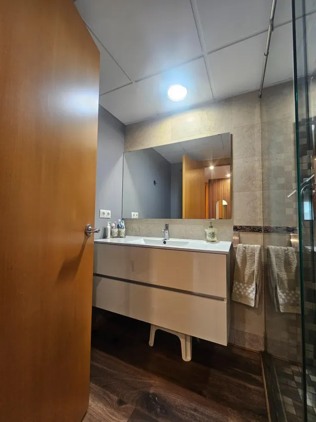 EXCLUSIVA PLANTA BAJA CON JARDIN Y PISCINA — 23
