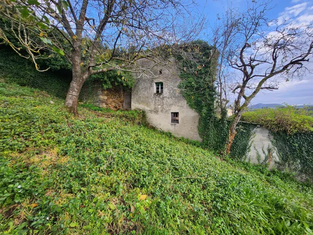 PRECIOSA CASA CON CAPILLA Y TERRENOS EN VILLAYON (ASTURIAS) — 13