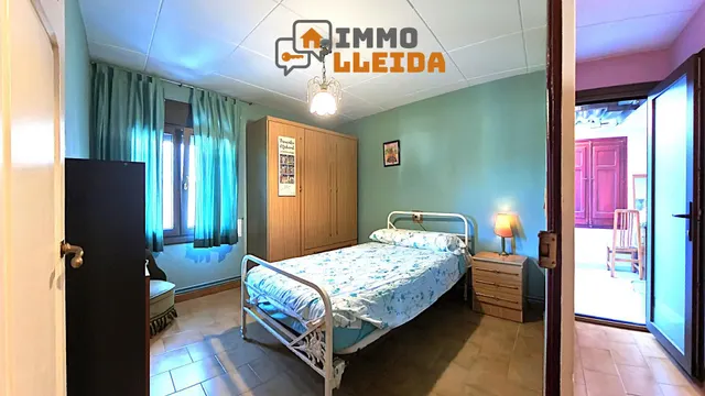 OPORTUNIDAD Casa en Binéfar con mucho espacio — 11