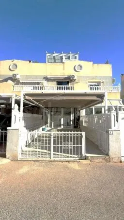Villa en venta - Playa Flamenca — 3