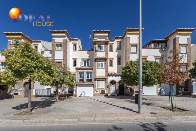 VIVIENDA con encanto en PALACIO DE DEPORTES — 39