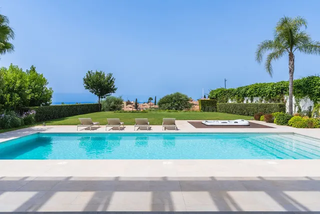Chalet 5 habitaciones 592m² en venta - Marbella — 3