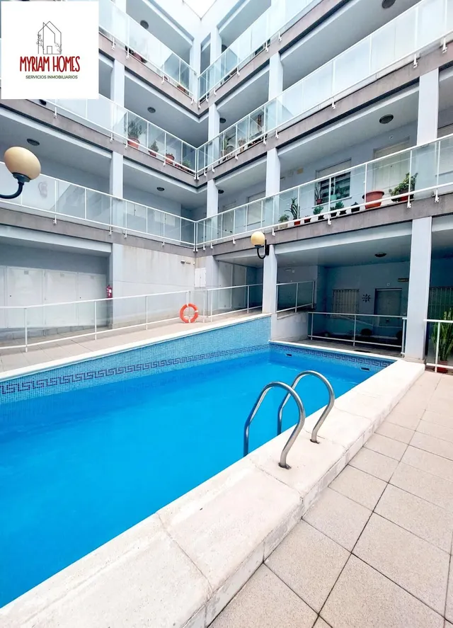 VIVIENDA DE TRES habitaciones A ESTRENAR CON GARAJE Y TRASTE - foto 2