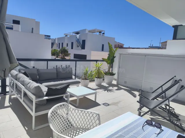 APARTAMENTO DE 2 DORMITORIOS 2 BAÑOS EN PILAR DE LA HORADADA ( ORIHUELA COISTA ) — 2