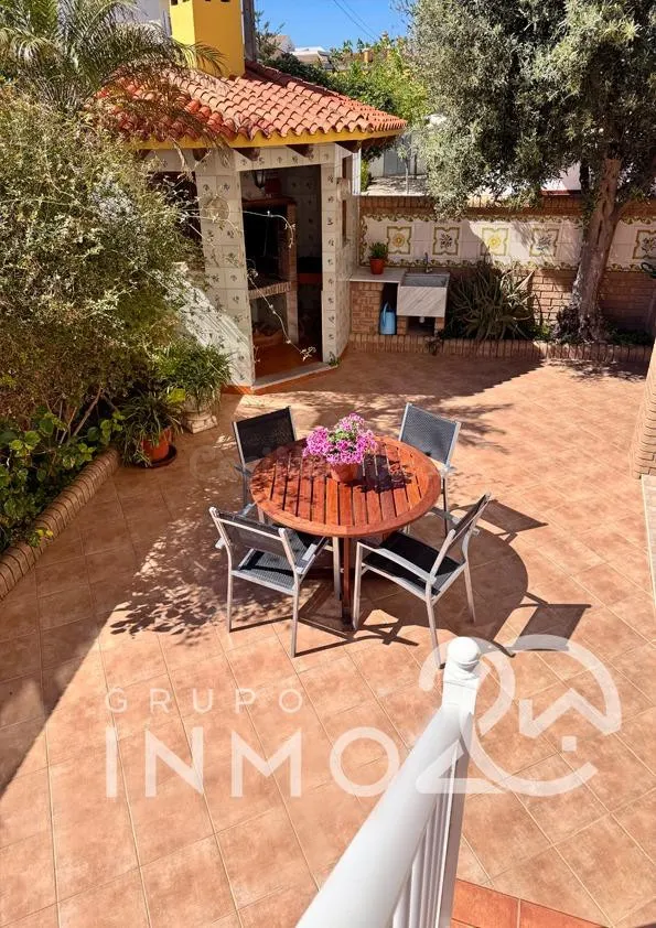 Se vende Adosado a 100 metros playa en La Bega de Mar Sueca - foto 3