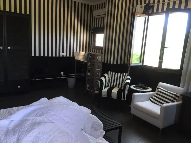 Se vende  precioso chalet casa rural con todas los servicios a las faldas del Puig campaña — 47