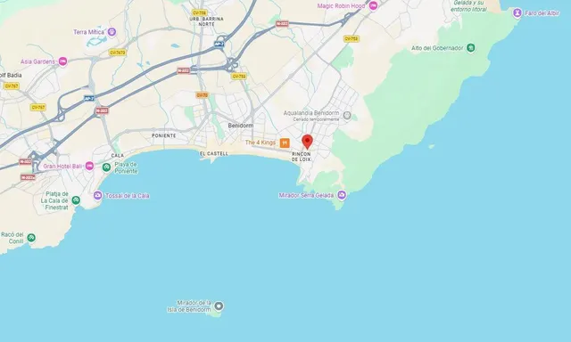 Local comercial en venta en pleno corazón del Rincón de Loix, Benidorm – 92 m2 — 11