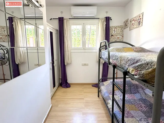 Amplia casa con piscina, chimenea y zona chill out en Cunit !!! — 25