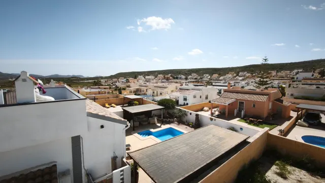 BONITA CASA EN PLANTA BAJA CON PARCELA EN CAMPOSOL — 3