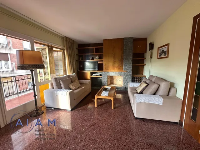 Edificio con local y 2 viviendas en Tordera — 20